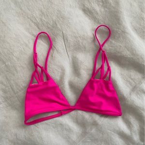 Acacia Swimwear pink bikini top sz L